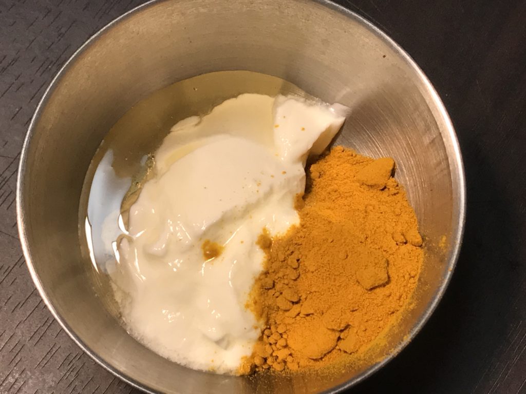 ターメリックのオーガニックパックで美肌へ！超簡単！ニキビに効く！ インドに恋して